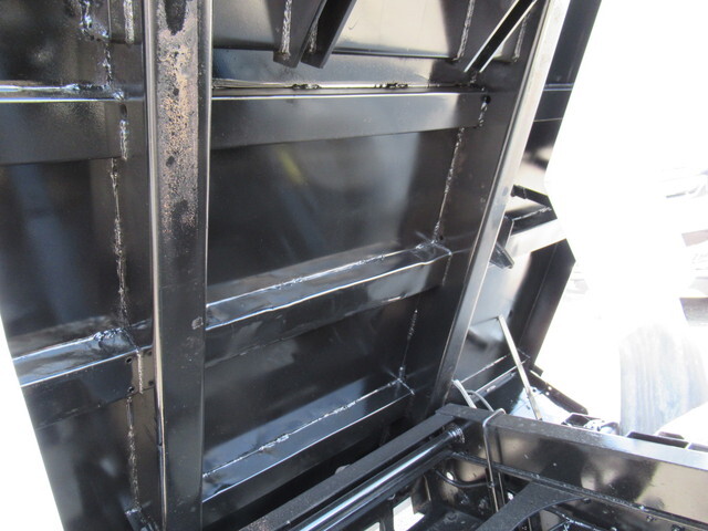 日野レンジャー深ダンプ（土砂禁ダンプ）中型（4t）[写真19]