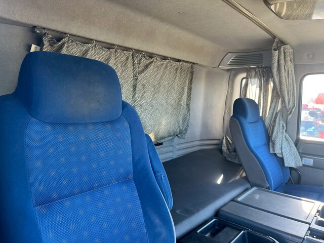 いすゞギガダンプ大型（10t）[写真24]