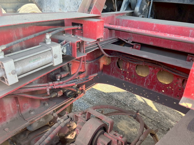 いすゞギガダンプ大型（10t）[写真25]