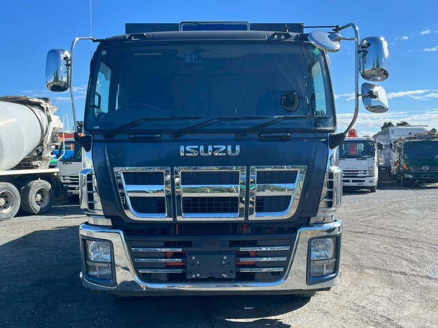 いすゞギガダンプ大型（10t）[写真05]