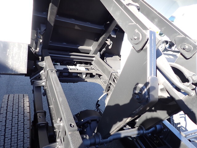 いすゞフォワードダンプ中型（4t）[写真27]