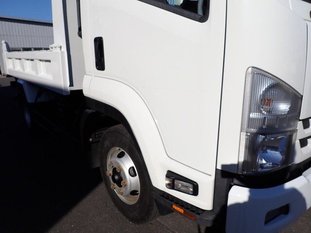 いすゞフォワードダンプ中型（4t）[写真38]