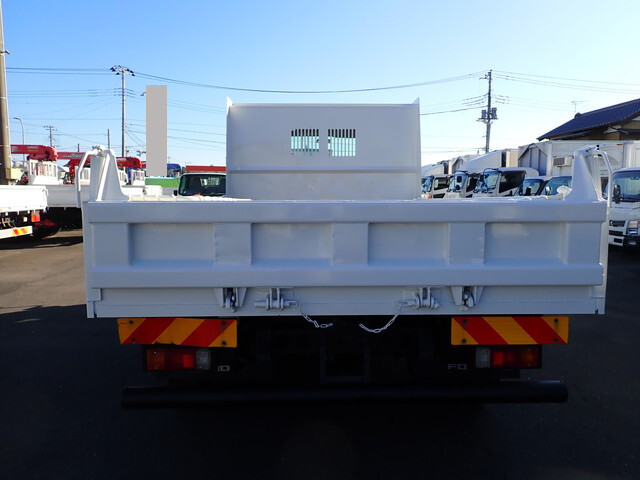 いすゞフォワードダンプ中型（4t）[写真04]
