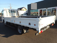 三菱ふそうキャンター平ボディ小型（2t・3t）[写真02]