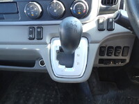 三菱ふそうキャンター平ボディ小型（2t・3t）[写真31]