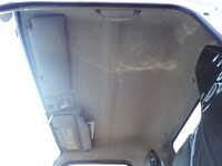 三菱ふそうキャンター平ボディ小型（2t・3t）[写真38]