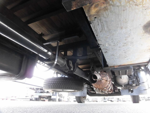 いすゞフォワードアルミブロック中型（4t）[写真10]