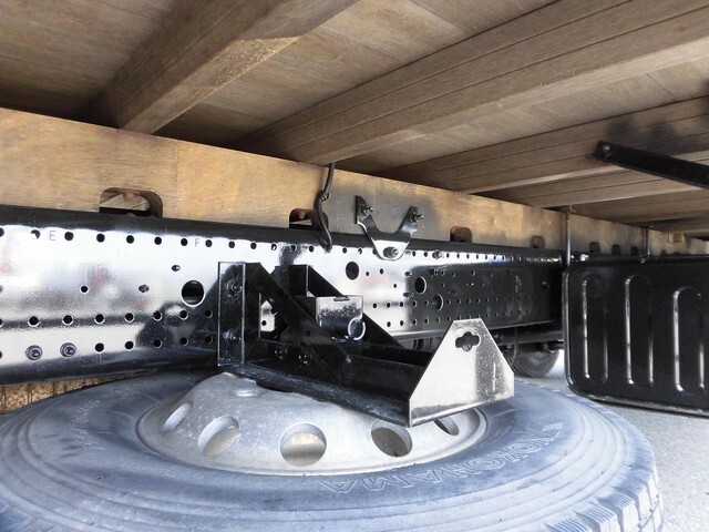 いすゞフォワードアルミブロック中型（4t）[写真12]