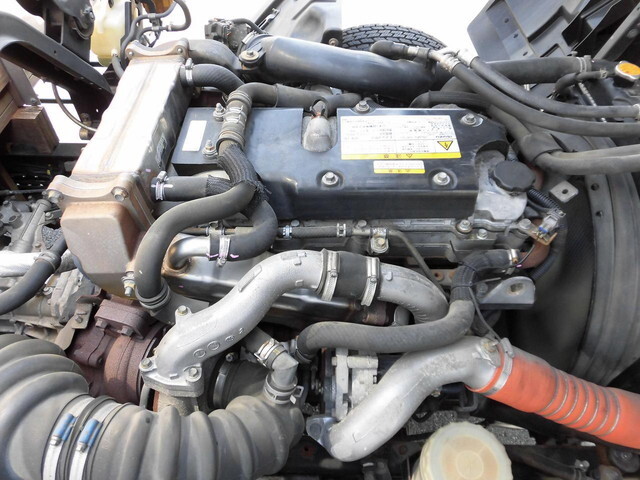 いすゞフォワードアルミブロック中型（4t）[写真26]