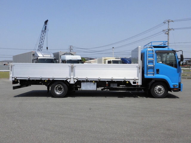 いすゞフォワードアルミブロック中型（4t）[写真05]