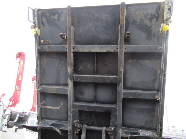 いすゞエルフダンプ小型（2t・3t）[写真12]