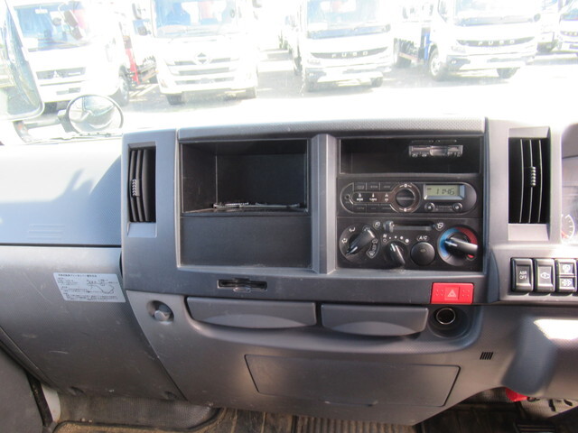 いすゞエルフダンプ小型（2t・3t）[写真28]