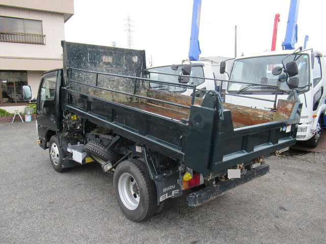 いすゞエルフダンプ小型（2t・3t）[写真04]