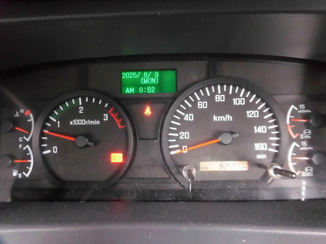 いすゞフォワード深ダンプ（土砂禁ダンプ）中型（4t）[写真21]