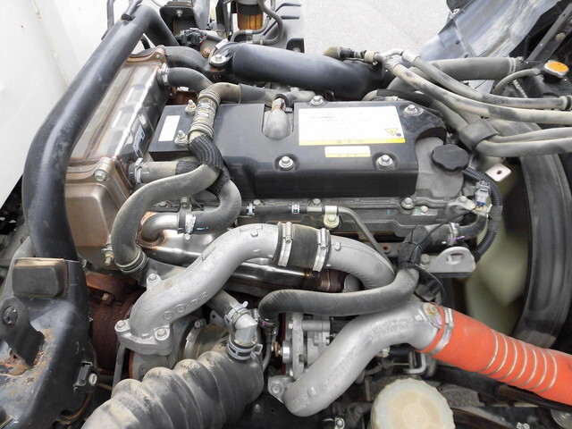 いすゞフォワード深ダンプ（土砂禁ダンプ）中型（4t）[写真24]