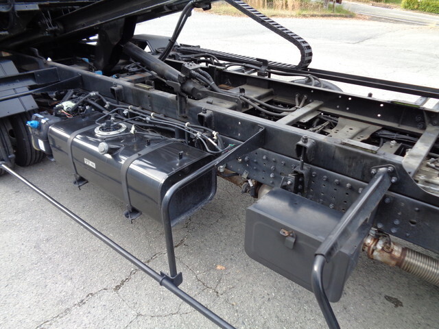 三菱ふそうキャンターセーフティローダー小型（2t・3t）[写真18]