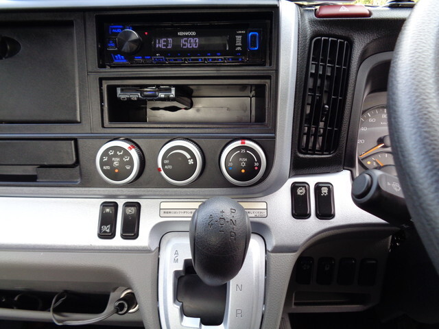 三菱ふそうキャンターセーフティローダー小型（2t・3t）[写真34]