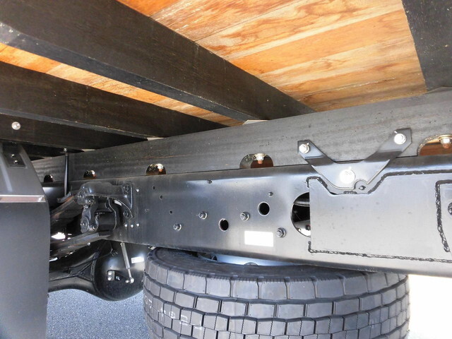 三菱ふそうファイターセルフクレーン4段増トン（6t・8t）[写真18]