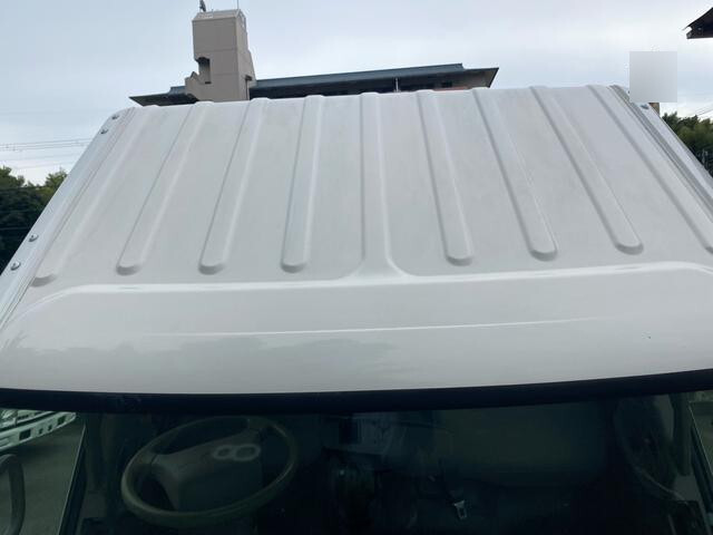 トヨタトヨエース平ボディ小型（2t・3t）[写真09]