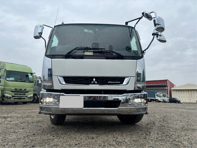 三菱ふそうファイターシャーシ増トン（6t・8t）[写真03]