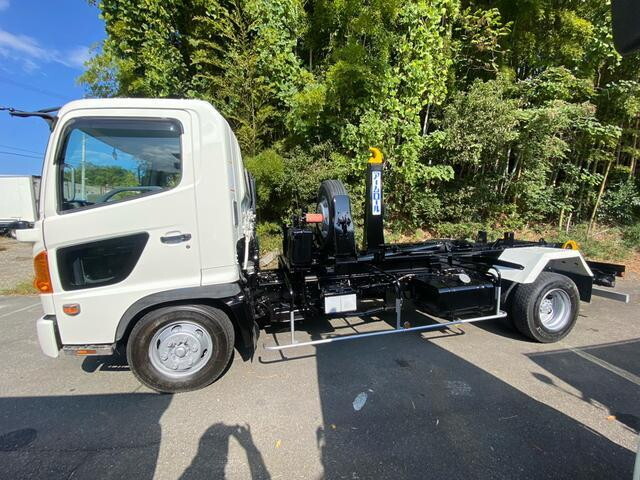 日野レンジャーコンテナ専用車中型（4t）[写真05]