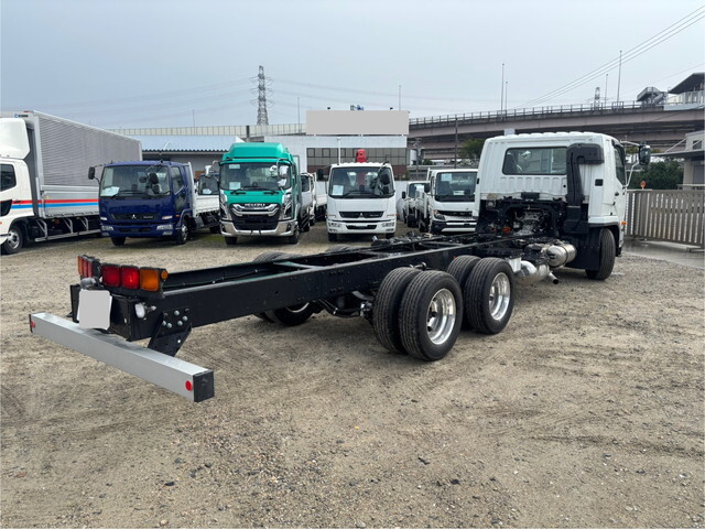 三菱ふそうファイターシャーシ増トン（6t・8t）[写真02]
