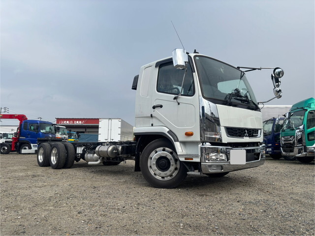 三菱ふそうファイターシャーシ増トン（6t・8t）[写真03]