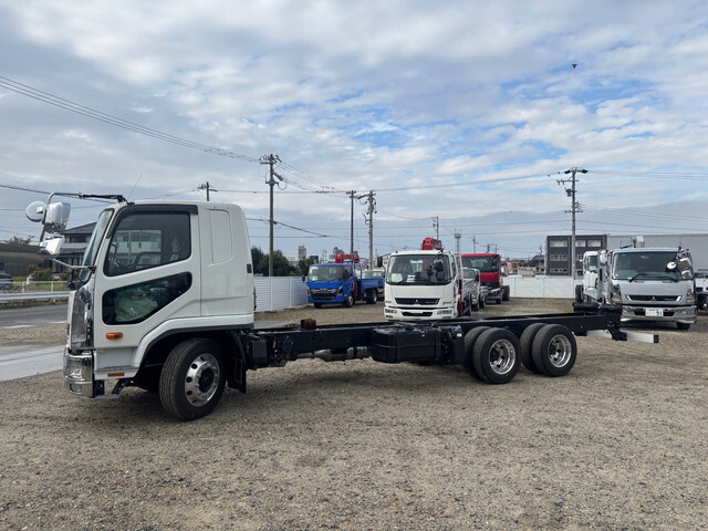 三菱ふそうファイターシャーシ増トン（6t・8t）[写真05]