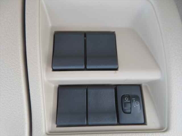 日野レンジャークレーン4段中型（4t）[写真39]