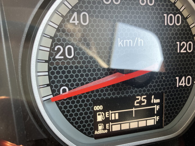 いすゞギガダンプ大型（10t）[写真10]