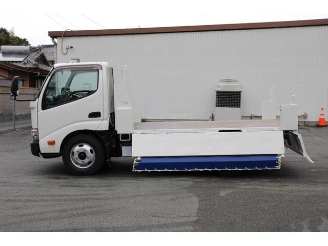 トヨタトヨエースダンプ小型（2t・3t）[写真13]