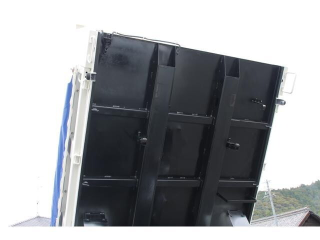 トヨタトヨエースダンプ小型（2t・3t）[写真17]