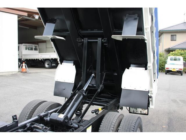 トヨタトヨエースダンプ小型（2t・3t）[写真18]