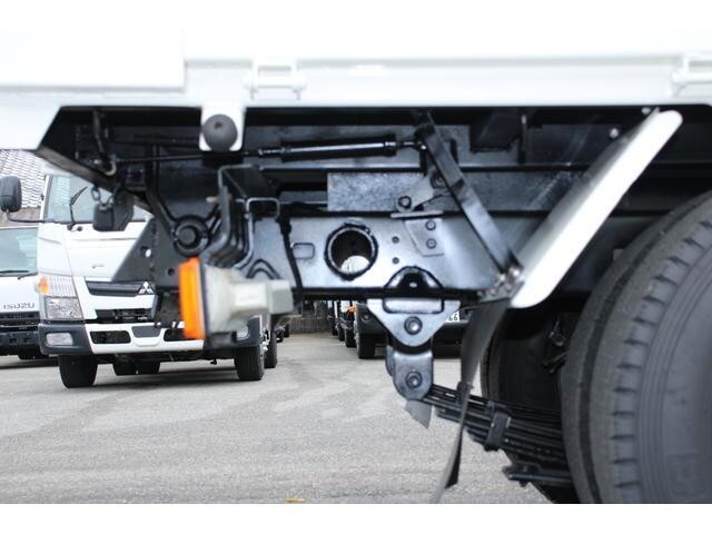 トヨタトヨエースダンプ小型（2t・3t）[写真24]