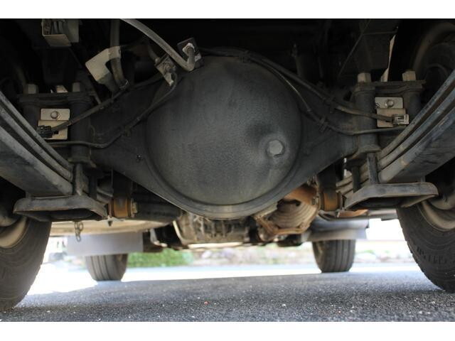 いすゞエルフアルミバン小型（2t・3t）[写真24]