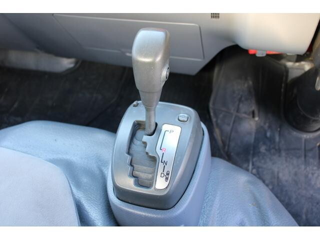 いすゞエルフアルミバン小型（2t・3t）[写真33]