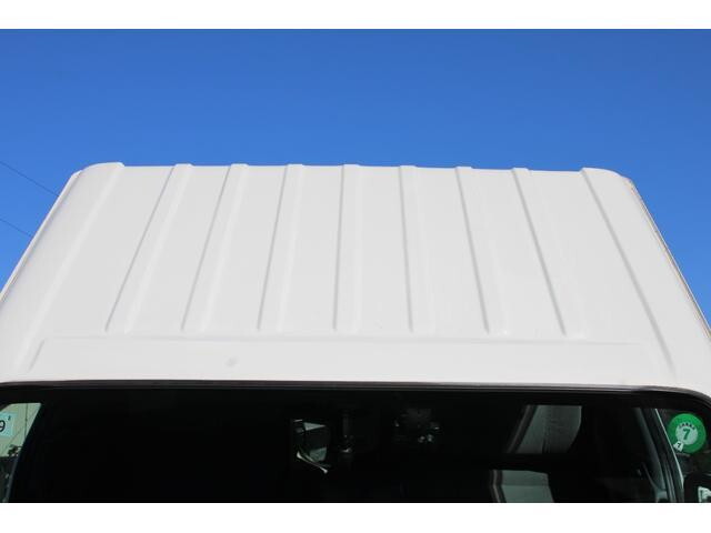 いすゞエルフアルミバン小型（2t・3t）[写真09]