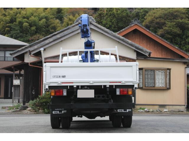 いすゞエルフクレーン4段小型（2t・3t）[写真06]