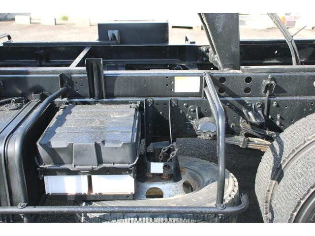 いすゞフォワードダンプ中型（4t）[写真23]