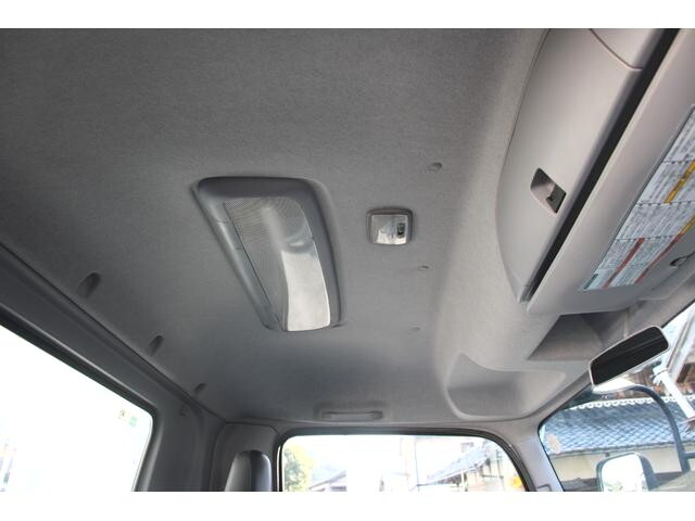 いすゞフォワードダンプ中型（4t）[写真38]