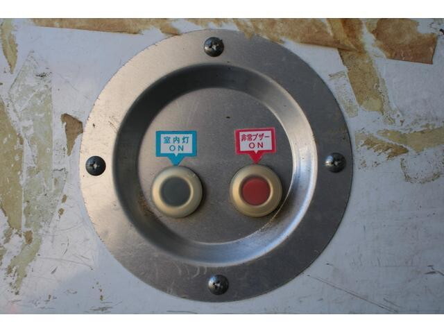 日産アトラスパネルバン小型（2t・3t）[写真16]