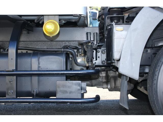 日産アトラスパネルバン小型（2t・3t）[写真19]