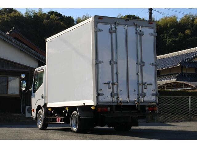 日産アトラスパネルバン小型（2t・3t）[写真02]
