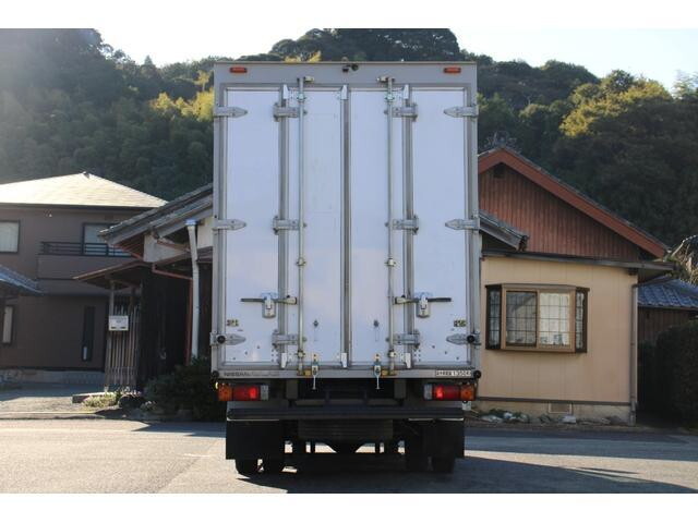 日産アトラスパネルバン小型（2t・3t）[写真08]