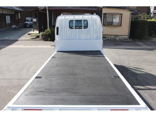 いすゞエルフ平ボディ小型（2t・3t）[写真16]