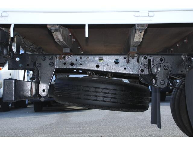 いすゞエルフ平ボディ小型（2t・3t）[写真23]