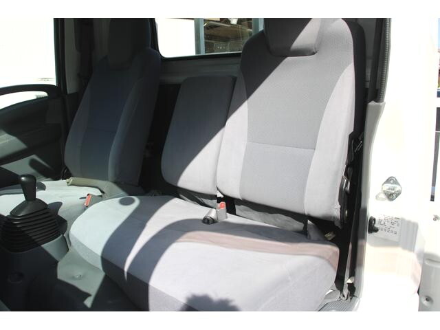 いすゞエルフ平ボディ小型（2t・3t）[写真38]