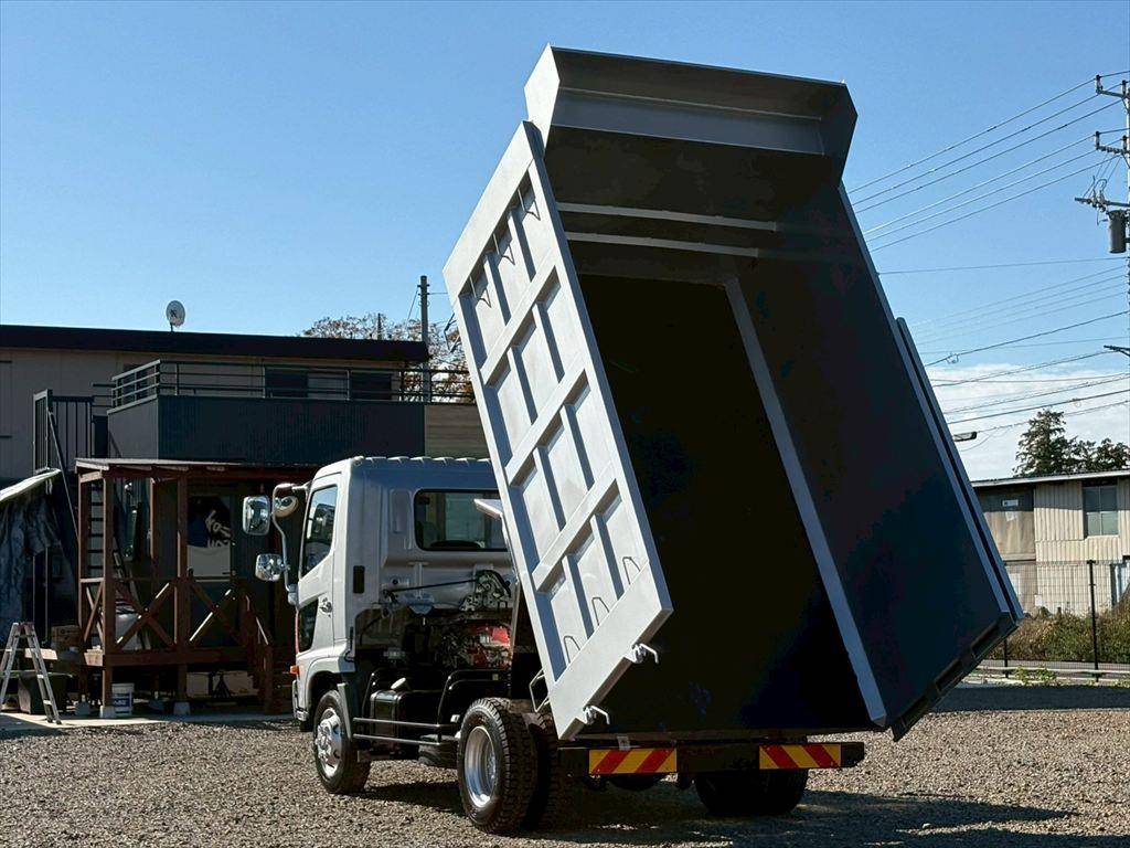 日野レンジャー深ダンプ（土砂禁ダンプ）中型（4t）[写真11]