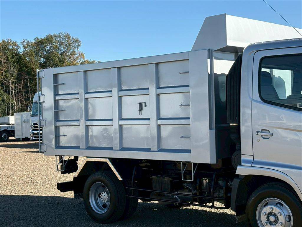 日野レンジャー深ダンプ（土砂禁ダンプ）中型（4t）[写真05]