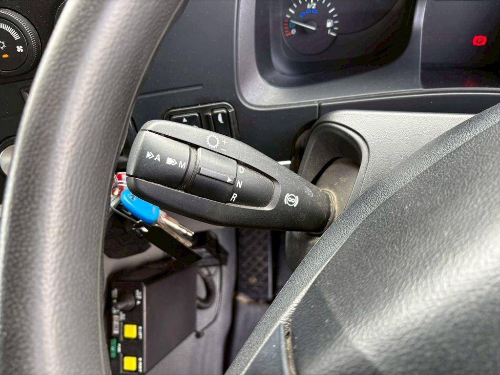 三菱ふそうスーパーグレートダンプ大型（10t）[写真23]